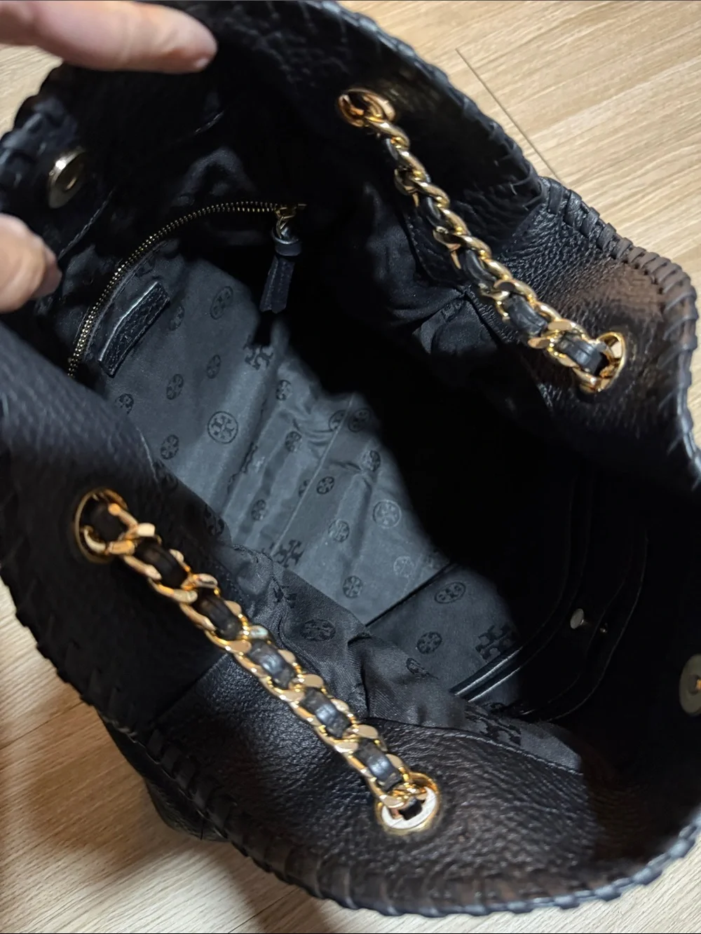 Tory Burch Black Pebbled Leather Chain-Handle Shoulder Bag